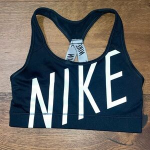 NIKE Logo Sports Brand - Barely worn